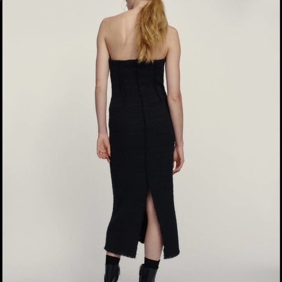 ZARA TEXTURED DRESS LIMITED EDITION
BLACK - Picture 4 of 9